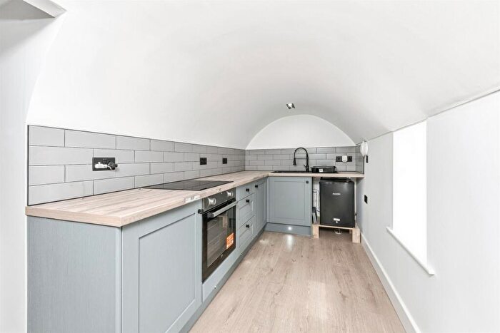 2 Bedroom Terraced House For Sale In Thomas Street, Brighouse, HD6