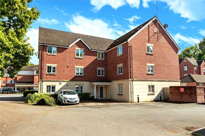 2 Bedroom Apartment For Sale In Marle Close, Pentwyn, Cardiff, CF23
