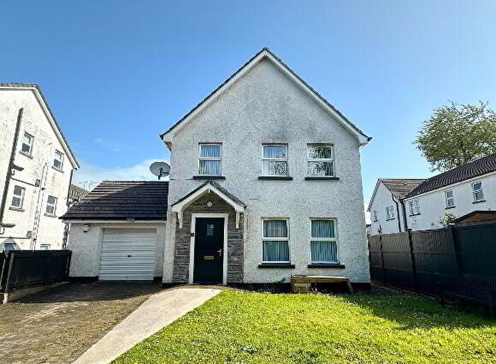 3 Bedroom Detached House For Sale In Swallow Court, Ballymoney, BT53