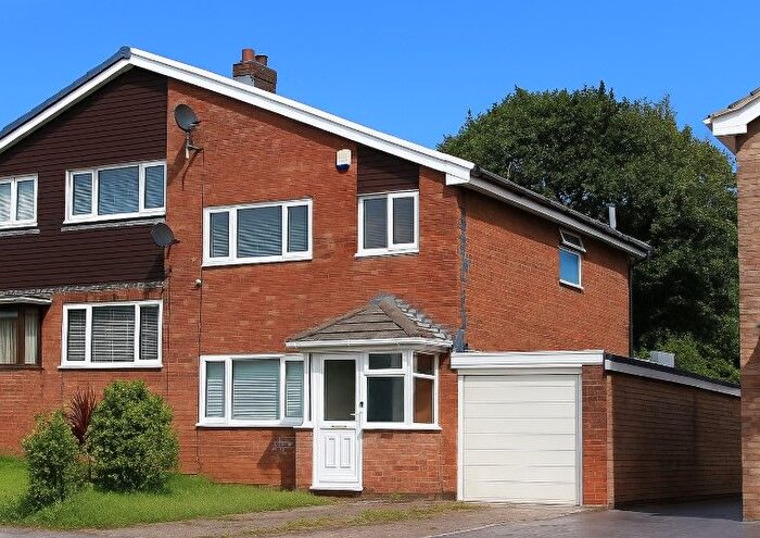 3 Bedroom Semi-detached House To Rent In Rhodfa Fadog, Swansea, SA6