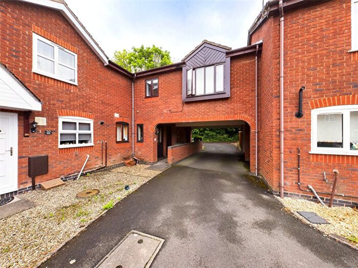 1 Bedroom Flat For Sale In Leeds Avenue, Worcester, Worcestershire, WR4