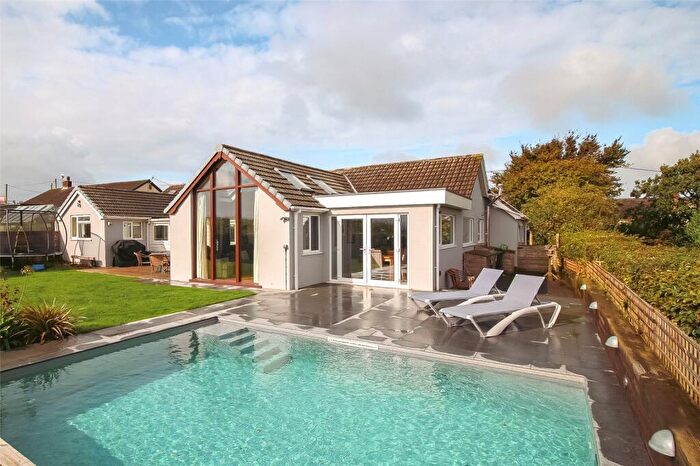 5 Bedroom Bungalow For Sale In Bucks Cross, Bideford, EX39