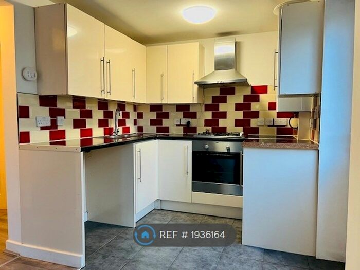 1 Bedroom Flat To Rent In Wimpson Lane, Southampton, SO16