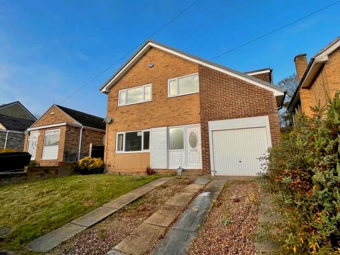 4 Bedroom Terraced House To Rent In Dartmouth Avenue, Huddersfield, West Yorkshire HD5