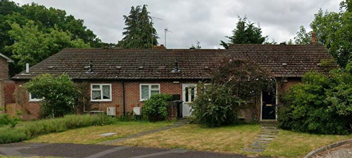 1 Bedroom Bungalow To Rent In College Piece, Reading, RG7