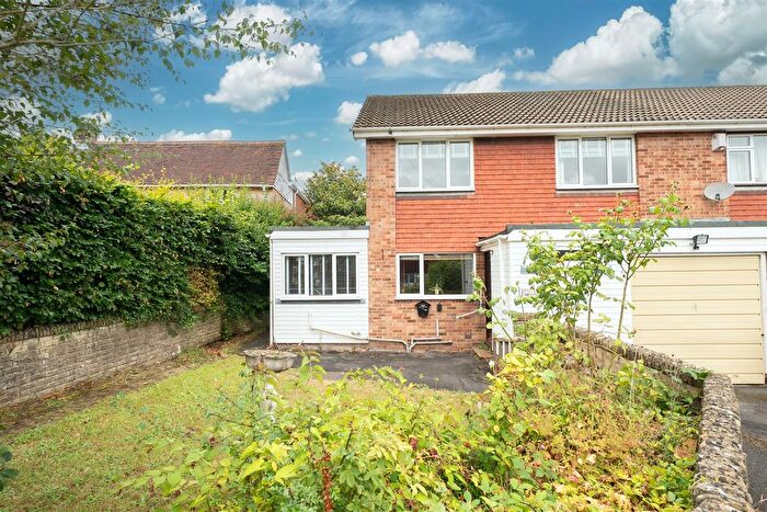 4 Bedroom Semi-Detached House For Sale In Coopers Lane, Crowborough, TN6