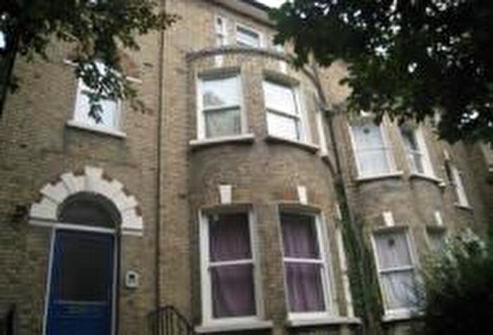 1 Bedroom Flat To Rent In Lewisham Way, Brockley, SE4