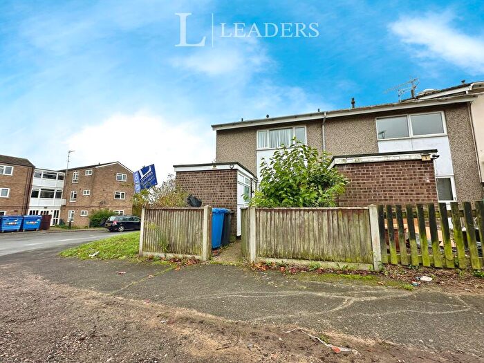 5 Bedroom Semi-Detached House To Rent In Bates Green, Norwich, NR5