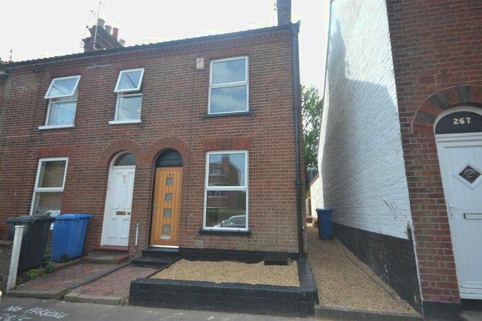 2 Bedroom Terraced House To Rent In Heigham Street, Norwich, NR2