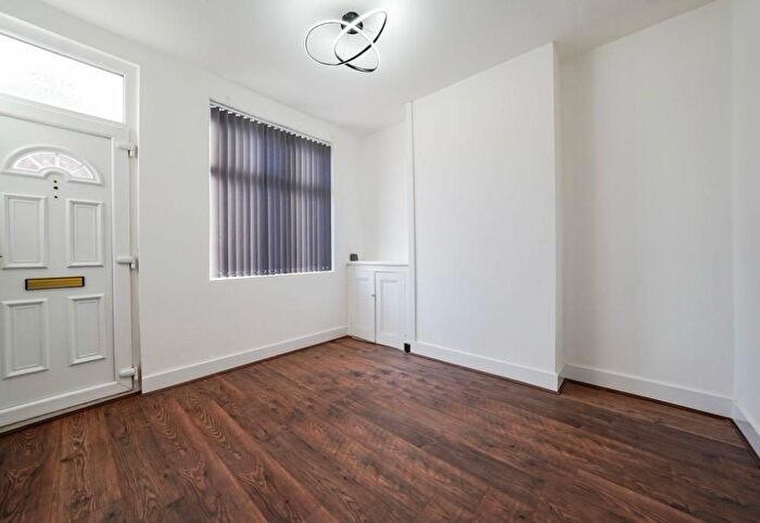 3 Bedroom Terraced House To Rent In Borlace Street, Leicester, LE3