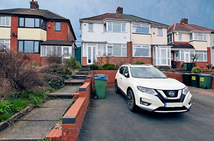 3 Bedroom Terraced House To Rent In Barston Road, Oldbury, B68