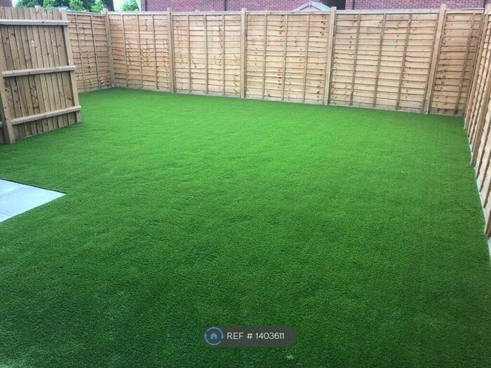 4 Bedroom Terraced House To Rent In Paignton Place, Coventry, CV2