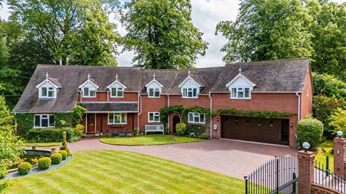 5 Bedroom Detached House For Sale In Old Penkridge Road, Cannock, WS11