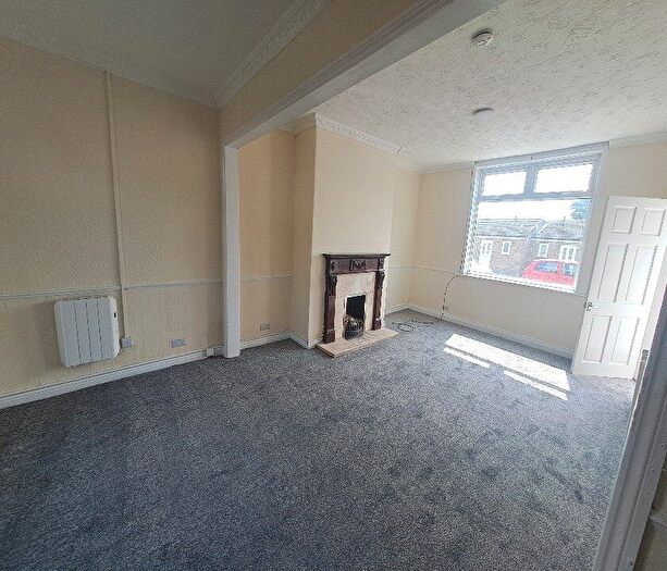 2 Bedroom Property To Rent In Ford Terrace, Ferryhill, DL17