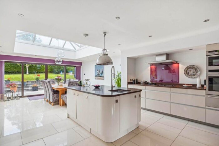 4 Bedroom Detached House For Sale In Townsend, Quainton, HP22