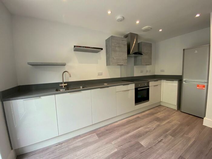1 Bedroom Apartment To Rent In College Way, Southend-on-Sea, SS1