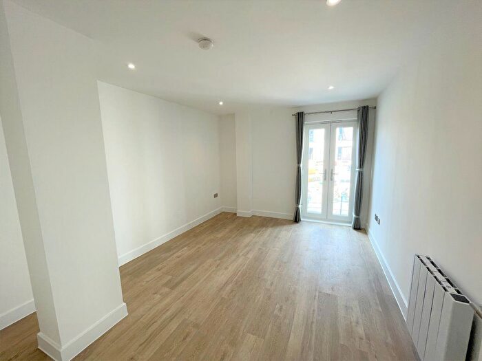 2 Bedroom Flat To Rent In Aspect Point, Peterborough, PE1