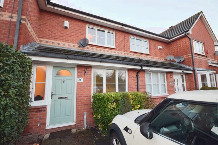 2 Bedroom Semi-Detached House To Rent In Petworth Close, Sharston, M22