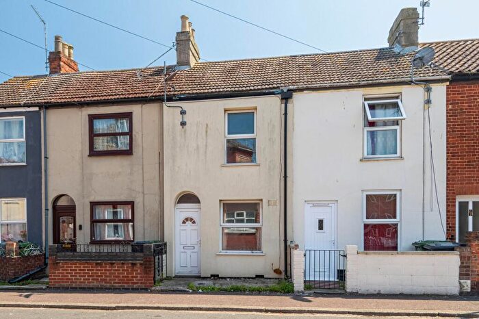 2 Bedroom Terraced House For Sale In Nelson Road Central, Great Yarmouth, NR30