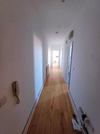 1 Bedroom Flat To Rent In Ilford, IG1