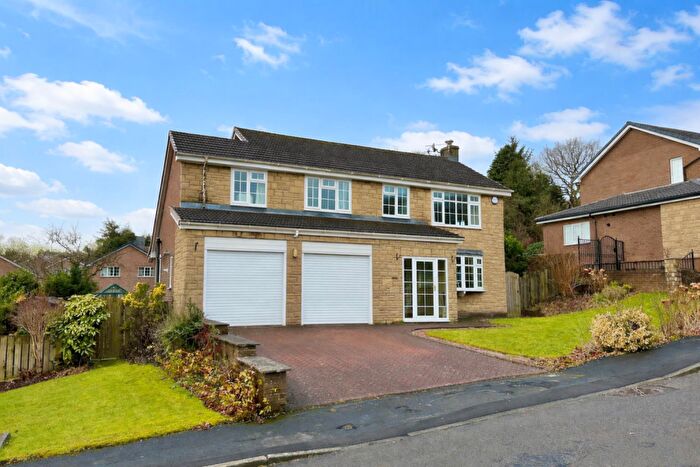 5 Bedroom Detached House For Sale In Hill View, Whaley Bridge, High Peak, SK23