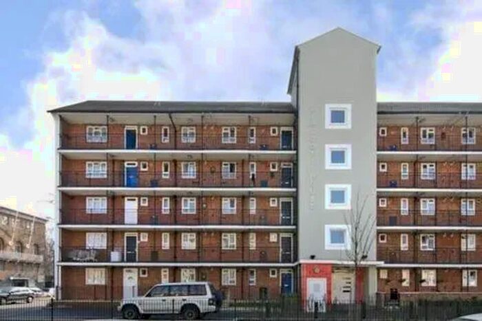 4 Bedroom Maisonette To Rent In Limscott House, Bruce Road, Bow, E3