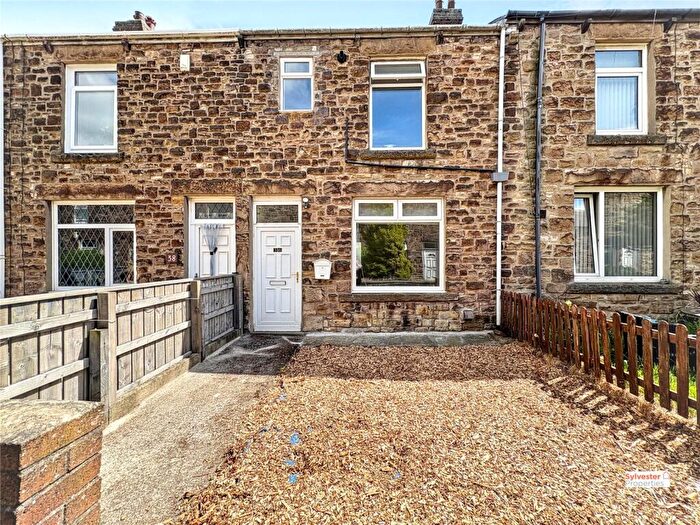 3 Bedroom Terraced House For Sale In Henley Gardens, Consett, DH8