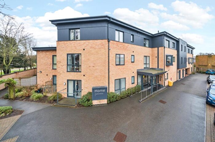 2 Bedroom Flat For Sale In Home Grange, Boultham Park Road, LN6