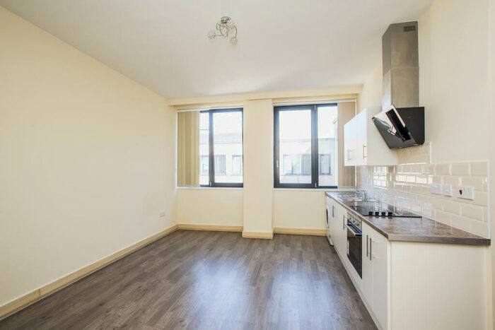 1 Bedroom Apartment To Rent In Southgate House, Halifax, HX1