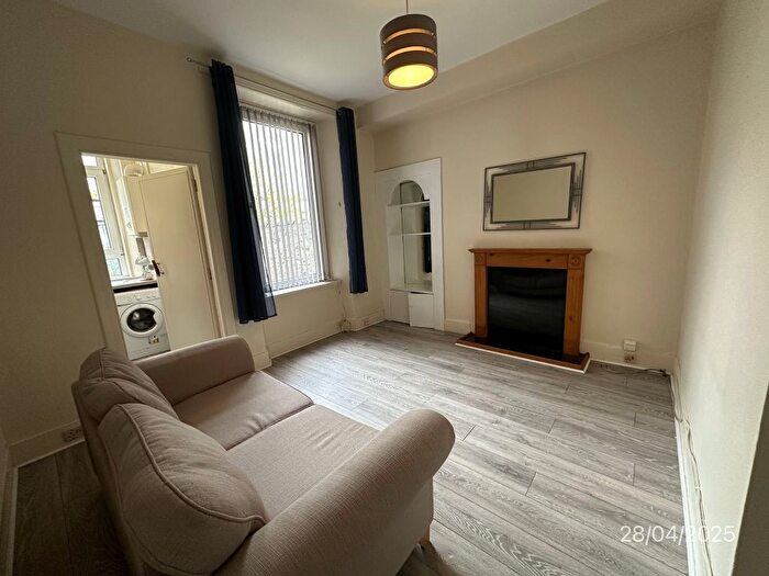 1 Bedroom Flat To Rent In Howburn Place, Ground Floor Right, Aberdeen, AB11
