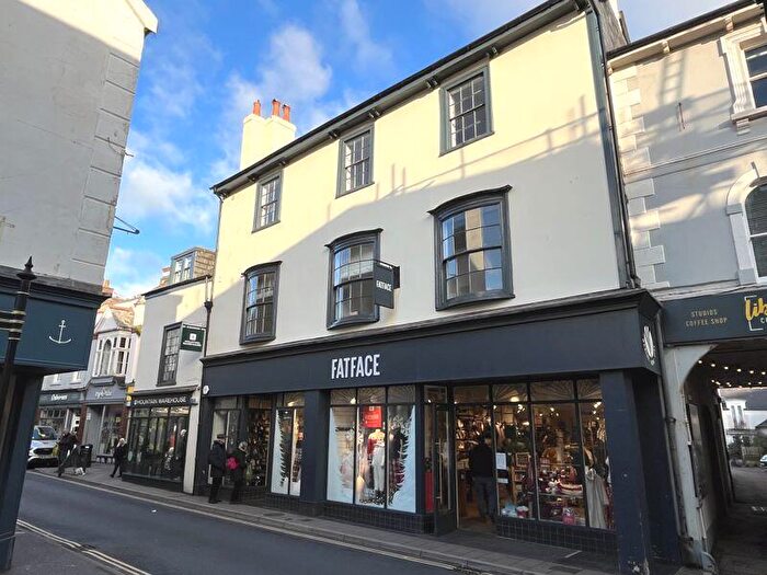 1 Bedroom Apartment To Rent In Fore Street, Sidmouth, EX10