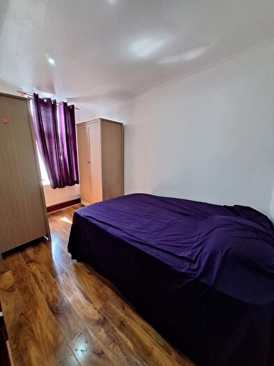 2 Bedroom Flat To Rent In West Ham Lane, London, E15