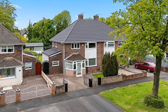 3 Bedroom Semi Detached House For Sale In Valentine Grove, Aintree Village, Liverpool, L10