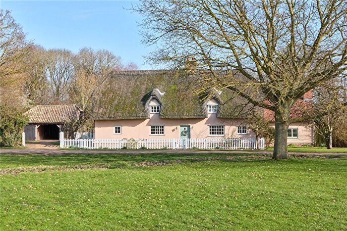 4 Bedroom Detached House For Sale In West Green, Barrington, Cambridge, CB22