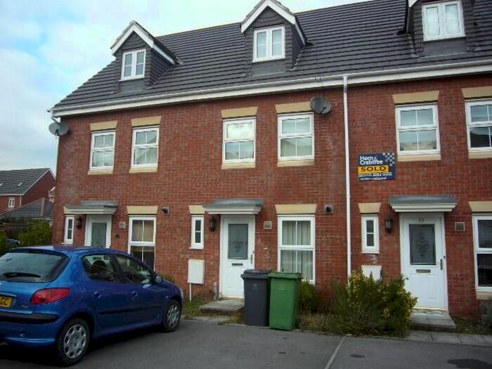 3 Bedroom Town House To Rent In Armoury Drive, Heath, Cardiff, CF14