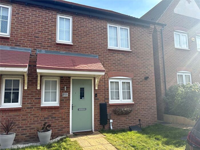 3 Bedroom Semi-Detached House To Rent In Tilia Green, Hadley, Telford, Shropshire, TF1