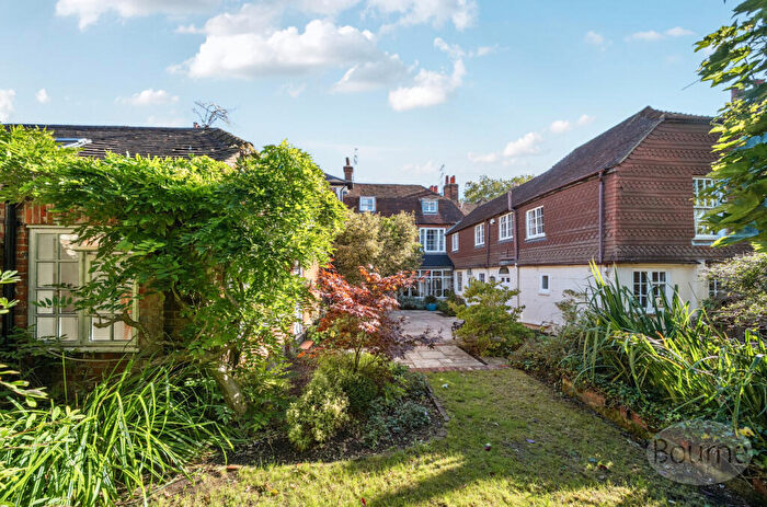 3 Bedroom Semi-Detached House For Sale In Castle Street, Farnham, Surrey, GU9