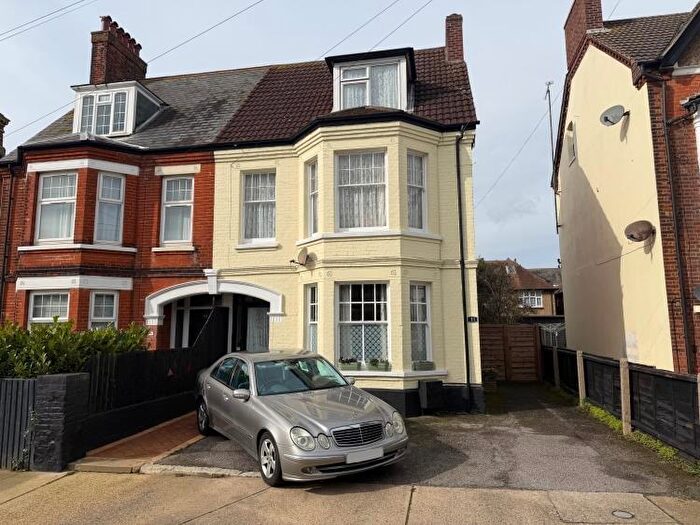 2 Bedroom Maisonette For Sale In A Leopold Road, Felixstowe, IP11