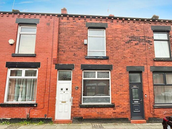 2 Bedroom Terraced House For Sale In Auburn Street, Daubhill, BL3