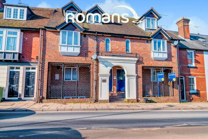 1 Bedroom Apartment To Rent In Chesil Street, Winchester, SO23