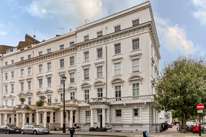 2 Bedroom Flat To Rent In St. Georges Drive, London, SW1V