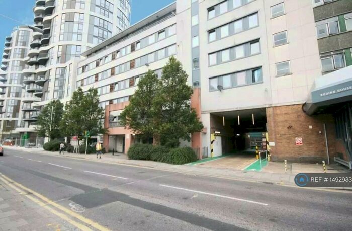 2 Bedroom Flat To Rent In Central House, Barking, IG11