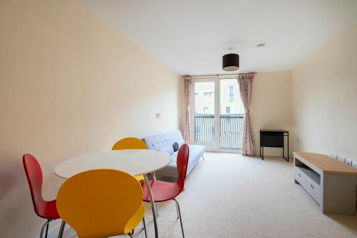 1 Bedroom Flat To Rent In Gatliff Road, London, SW1W