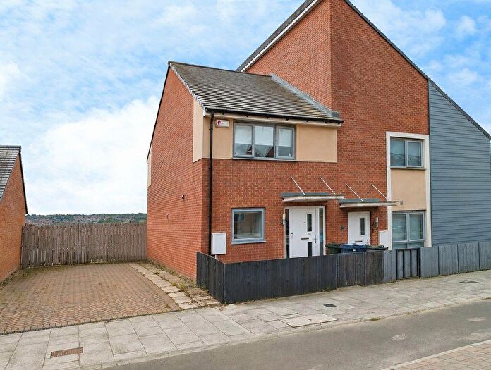 2 Bedroom Semi Detached House For Sale In Armstrong Road, The Rise, Newcastle Upon Tyne, NE15