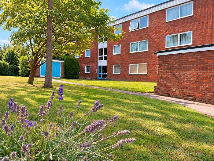 2 Bedroom Flat To Rent In Adare Drive, Coventry, CV3
