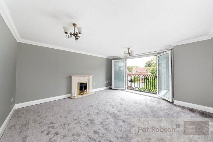 3 Bedroom Apartment To Rent In Stable Lane, Red House Farm, Gosforth, Newcastle Upon Tyne, NE3