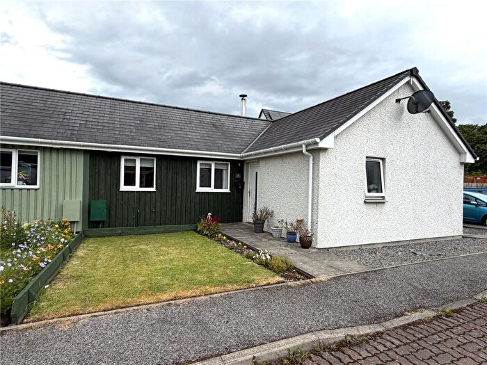2 Bedroom Bungalow For Sale In Coiltie Court, East Lewiston, Drumnadrochit, IV63