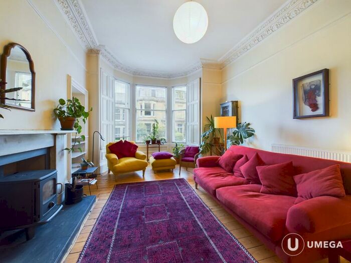 3 Bedroom Maisonette To Rent In Leamington Terrace, Bruntsfield, Edinburgh, EH10