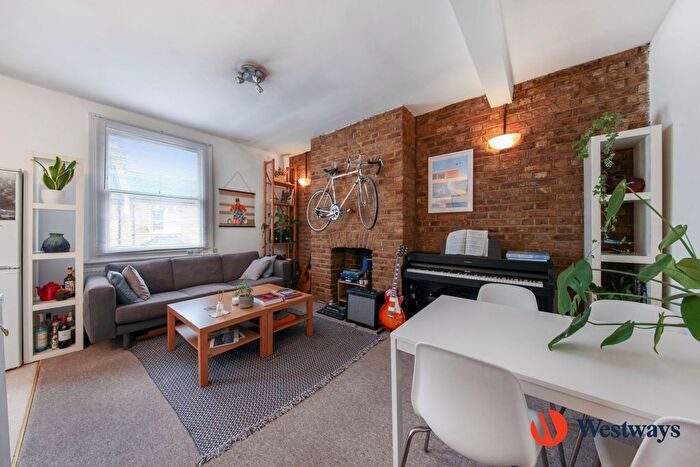 2 Bedroom Flat To Rent In Hormead Road, London, W9