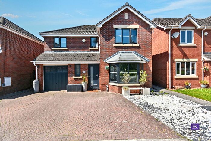 4 Bedroom Detached House For Sale In Mildenhall Close, Great Sankey, WA5